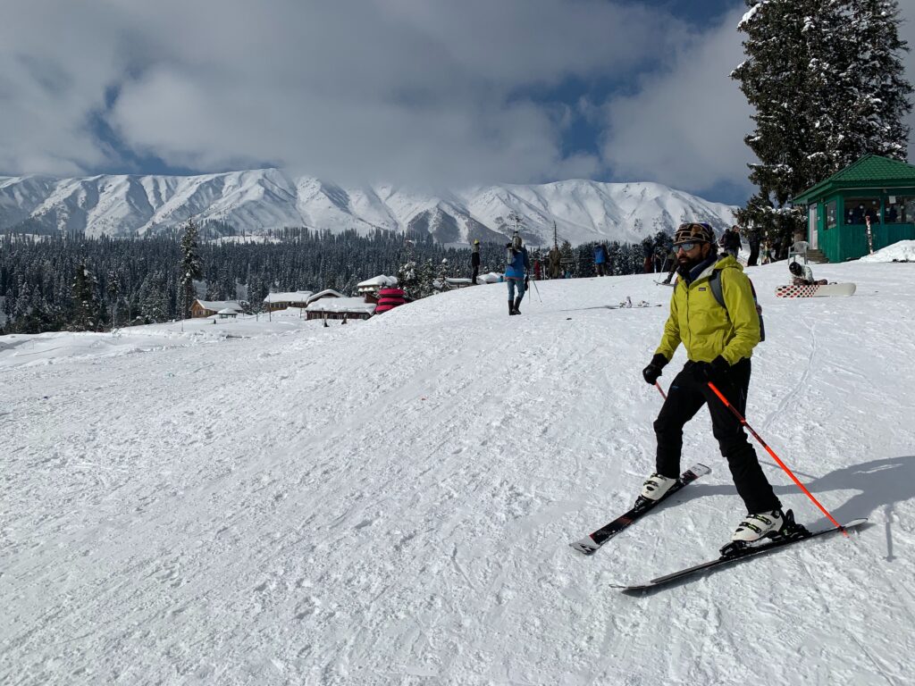 Kashmir tourism packages